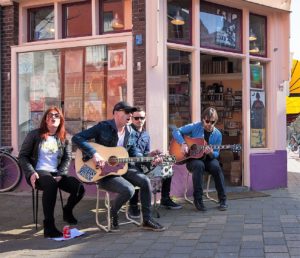 20160326 Minstrel store concert Devil